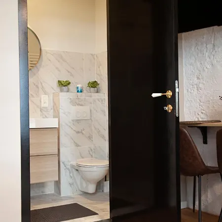 Luxury Meir